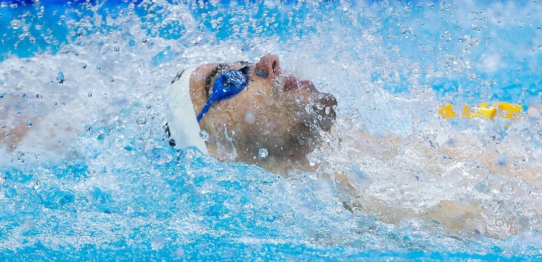 Ευρωπαϊκό πρωτάθλημα κολύμβησης: Με τον δεύτερο καλύτερο χρόνο στον τελικό των 100μ. ύπτιο ο Χρήστου (βίντεο)