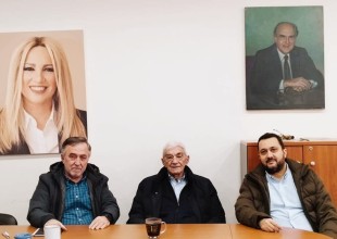 Συνάντηση Μπουτάρη με τον γραμματέα ΠΑΣΟΚ Α&#x27; Θεσσαλονίκης με μενού... τις δημοτικές εκλογές 