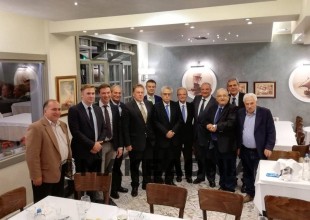 Η συνάντηση με φίλους και παλιούς γνώριμους του Καραμανλή στη Θεσσαλονίκη 